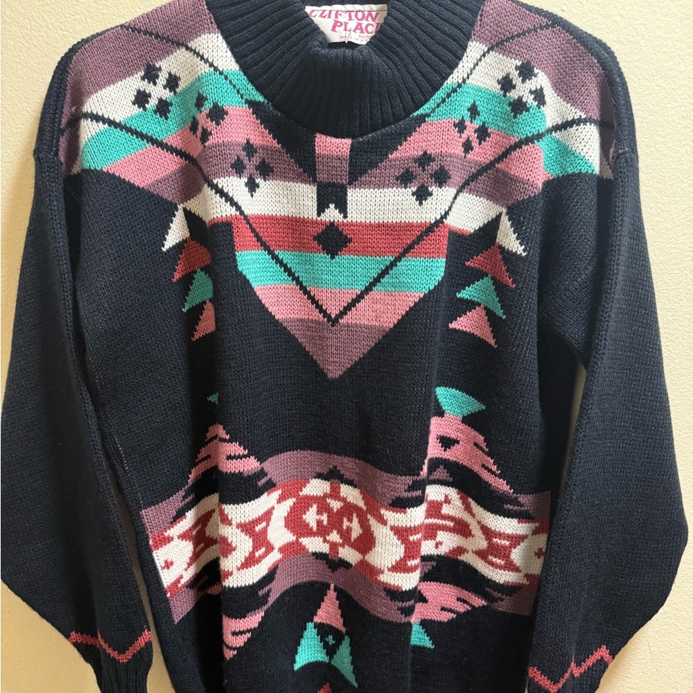 Clifton Vintage Place‎ Aztec Patterned Sweater Fits like. M-L